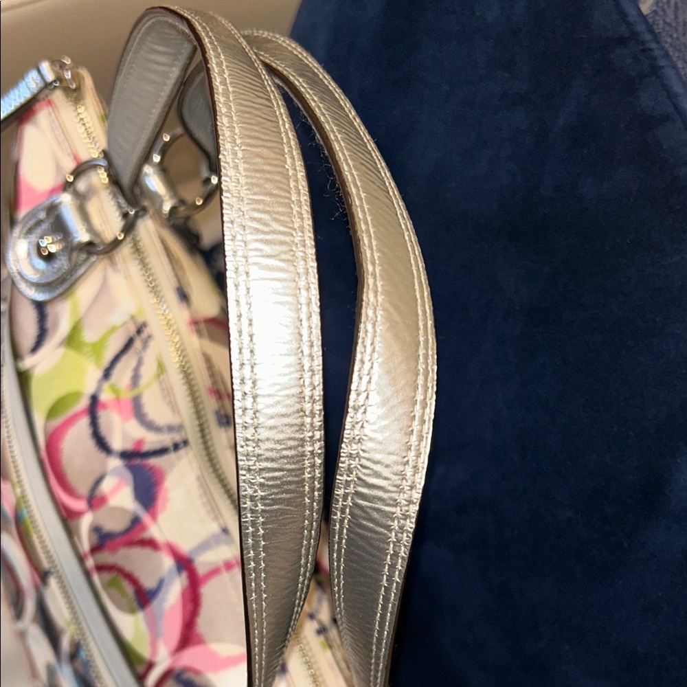 Coach Poppy Ikat Signature C Glam Tote - Picture 6 of 17